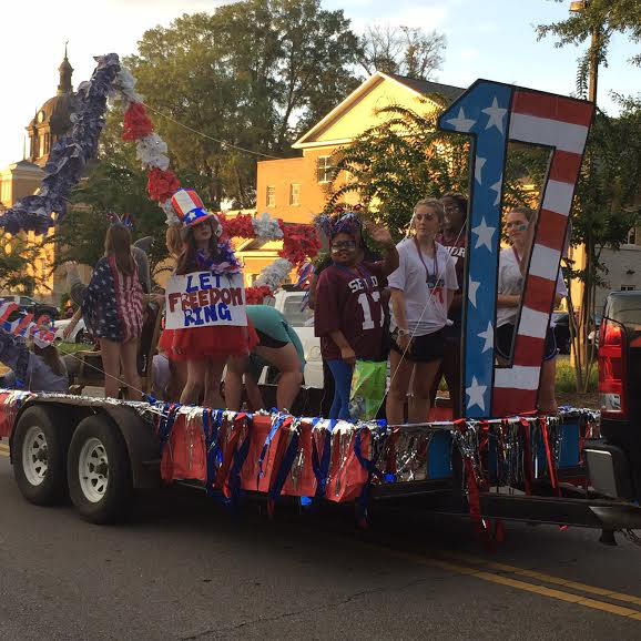 New Albany High School Parade NEMiss.NEWS